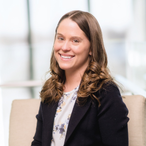 Lindsay Benson Headshot