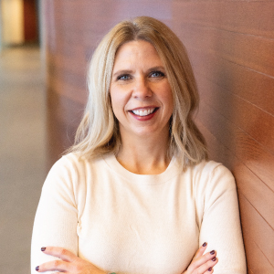 Linsey Stadstad Headshot