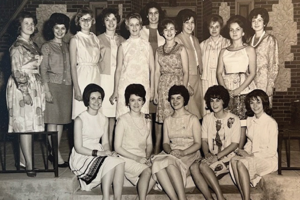 pi phi 1964 pi beta phi class of 64