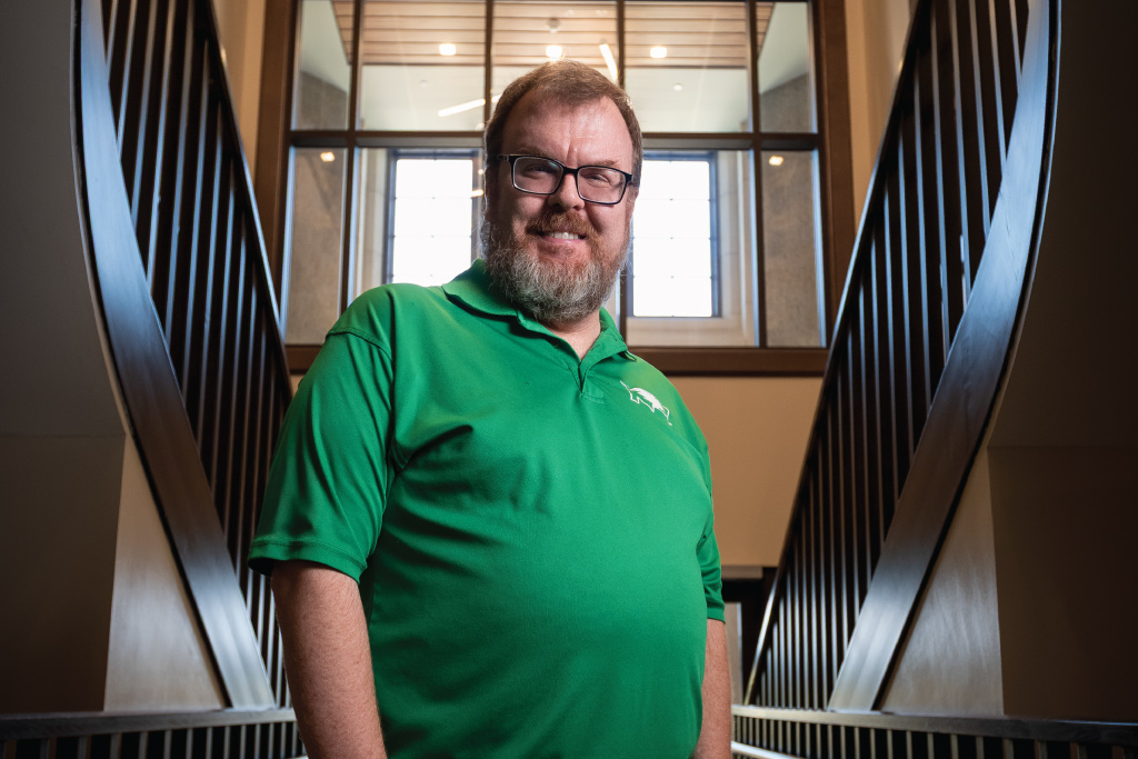 Curt Hanson Curt Hanson